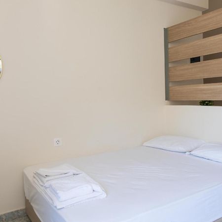 Tota Marinou Hotel Agioi Apostoloi  Luaran gambar