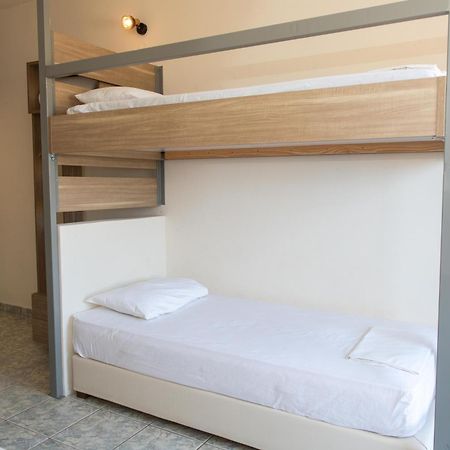 Tota Marinou Hotel Agioi Apostoloi  Luaran gambar